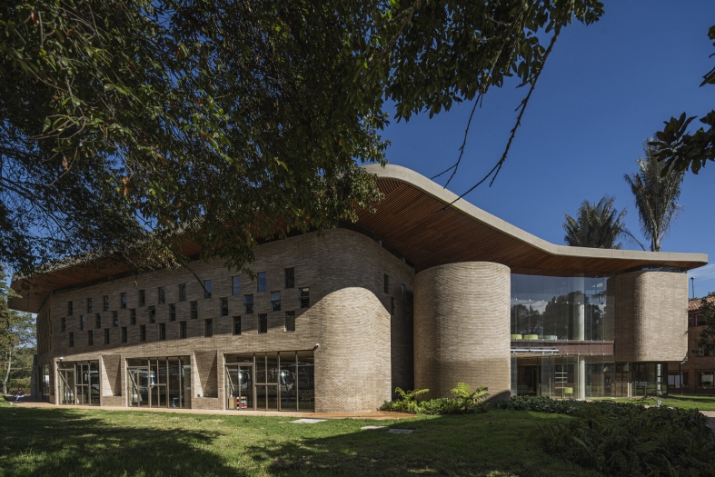 Los Nogales Preschool design by taller de arquitectura de bogotá