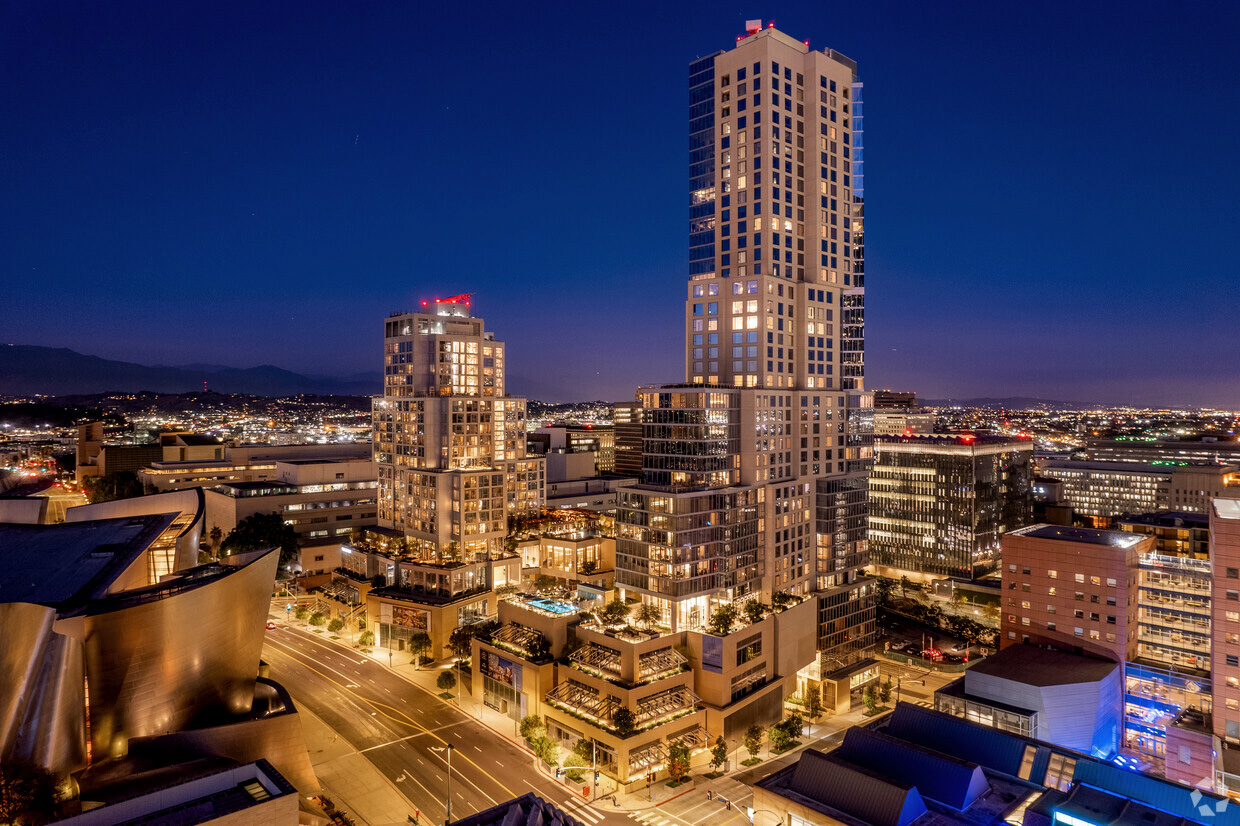 The Grand skyscrapers design by Gehry Partners